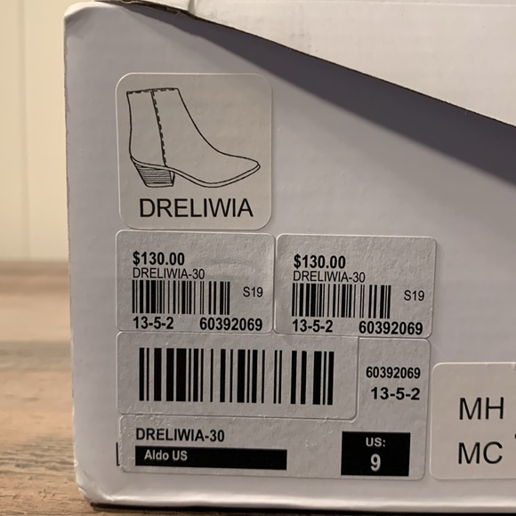 NIB Aldo Drelieua snakeskin booties - Picture 7 of 8